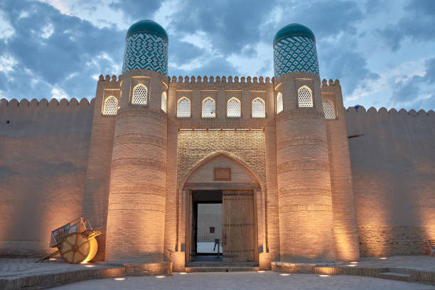 Jiva en la Ruta de la Seda: oasis, caravanas y la última parada antes del desierto hacia Irán