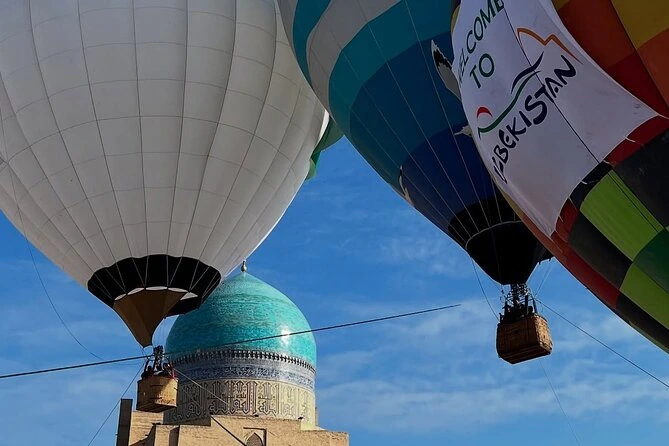 Paragliding over valleys and reservoirs in Uzbekistan