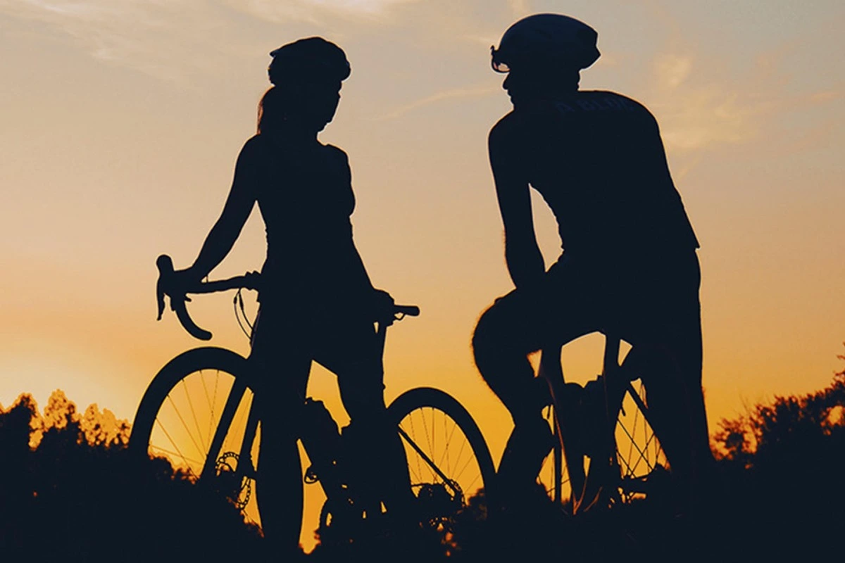 Cycling route through desert and rural landscapes of Uzbekistan