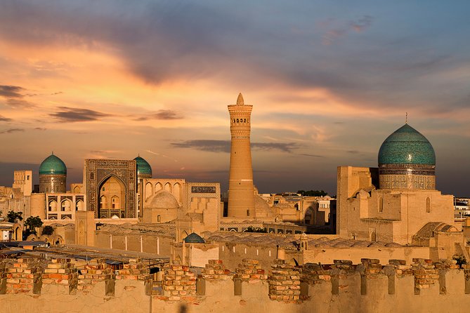 Travelling to Uzbekistan on a budget: practical guide and money-saving tips
